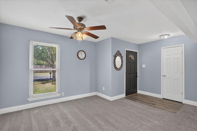 6200 Lalagray Lane, Watauga, TX 76148
