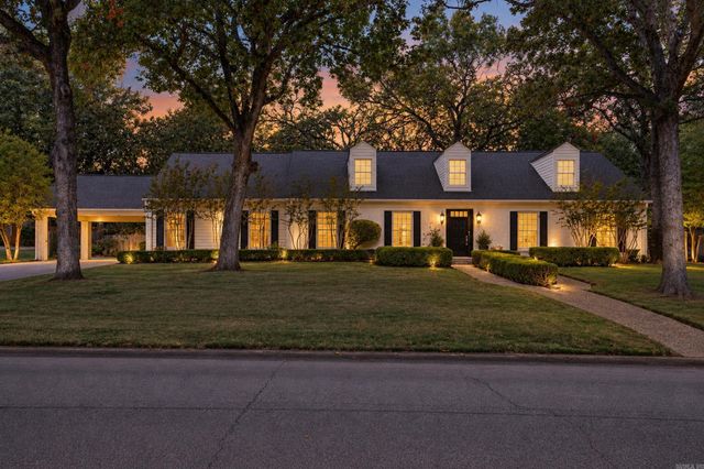 2905 Justin Matthews Dr, North Little Rock, AR 72116