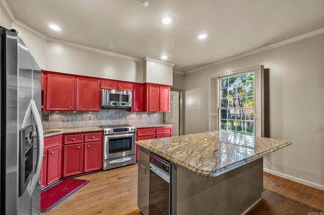 2905 Justin Matthews Dr, North Little Rock, AR 72116