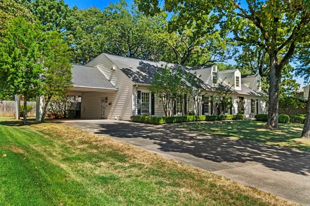 2905 Justin Matthews Dr, North Little Rock, AR 72116