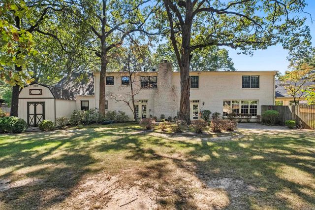 2905 Justin Matthews Dr, North Little Rock, AR 72116