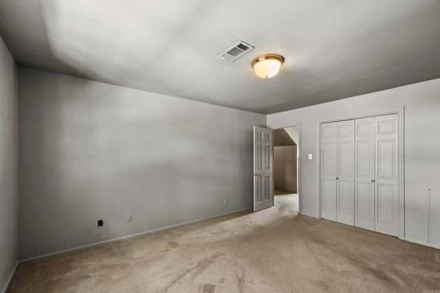 2905 Justin Matthews Dr, North Little Rock, AR 72116