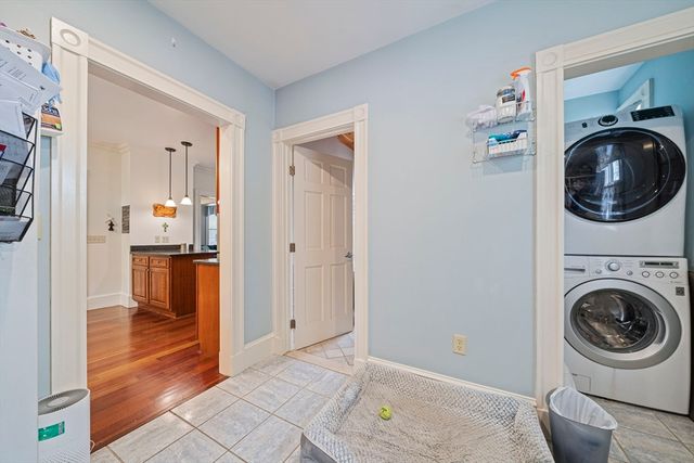 118 E Elm Ave, Quincy, MA 02170
