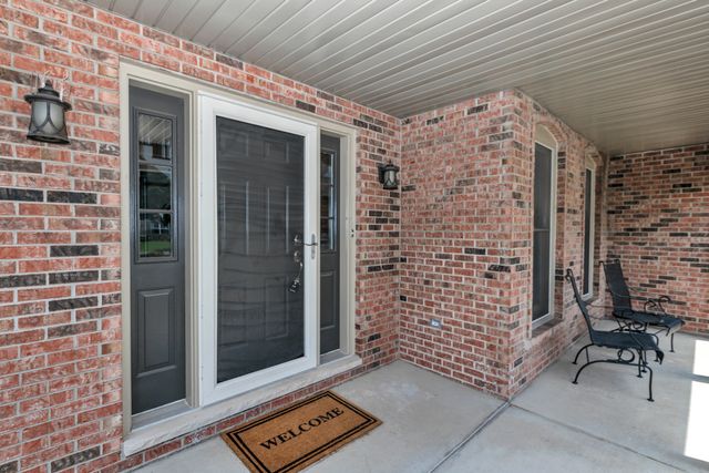 2198 Sutton Drive, South Elgin, IL 60177