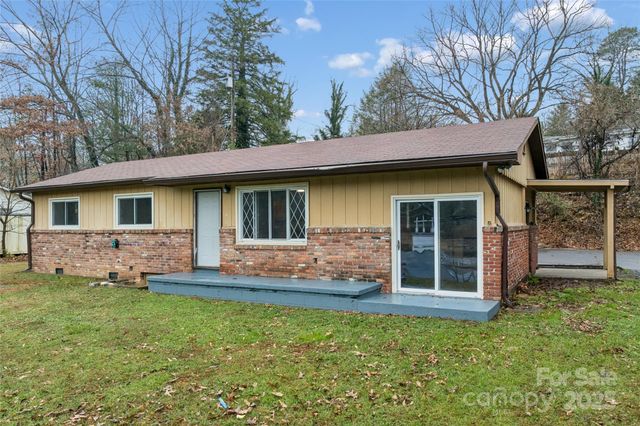 1126 Old US 70 Highway W, Black Mountain, NC 28711