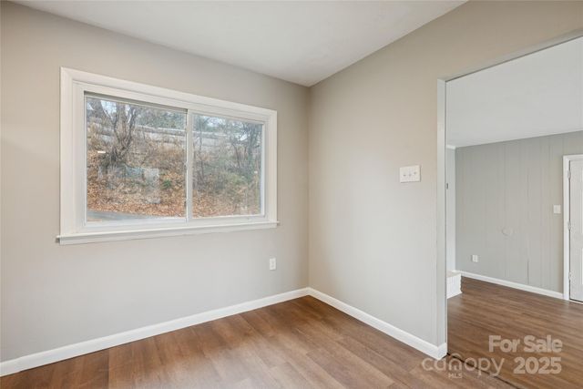 1126 Old US 70 Highway W, Black Mountain, NC 28711