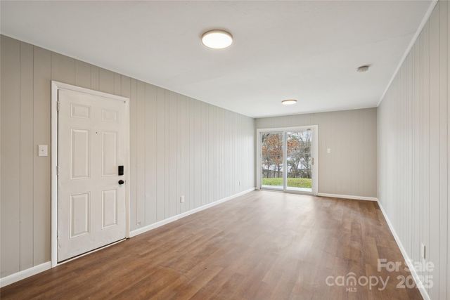 1126 Old US 70 Highway W, Black Mountain, NC 28711