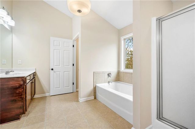 2569 Ingram Rd, Duluth, GA 30096