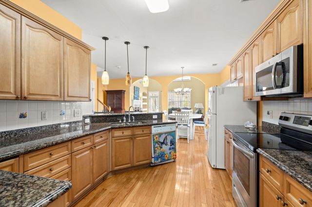 1758 Wayah Drive, Charleston, SC 29414