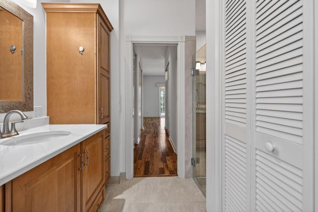 8293 SE Palm Hammock Lane, Hobe Sound, FL 33455