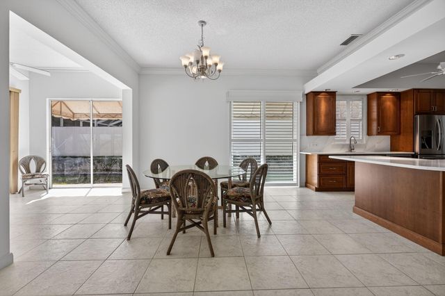 8293 SE Palm Hammock Lane, Hobe Sound, FL 33455