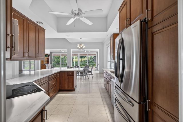 8293 SE Palm Hammock Lane, Hobe Sound, FL 33455