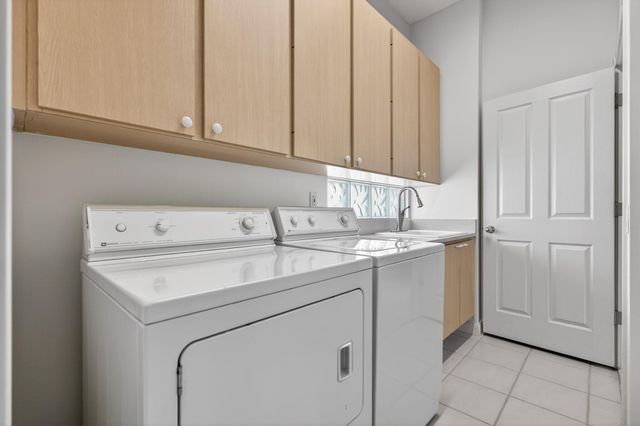 8293 SE Palm Hammock Lane, Hobe Sound, FL 33455