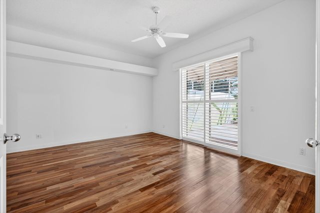 8293 SE Palm Hammock Lane, Hobe Sound, FL 33455