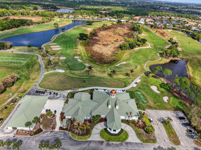 8293 SE Palm Hammock Lane, Hobe Sound, FL 33455