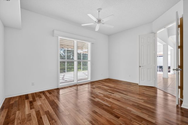 8293 SE Palm Hammock Lane, Hobe Sound, FL 33455