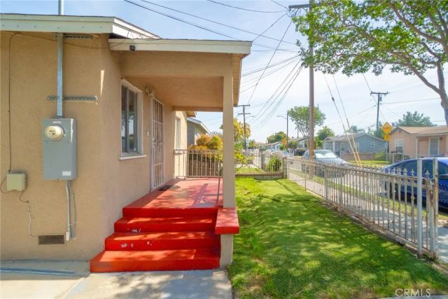 3561 Beck, Bell, CA 90201