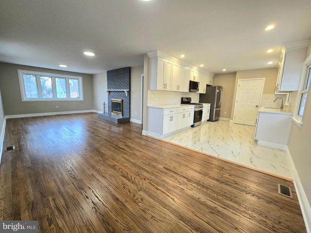 124 OGG AVE, Somerdale, NJ 08083