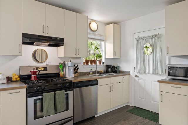 1717 Bluebonnet LN, Austin, TX 78704
