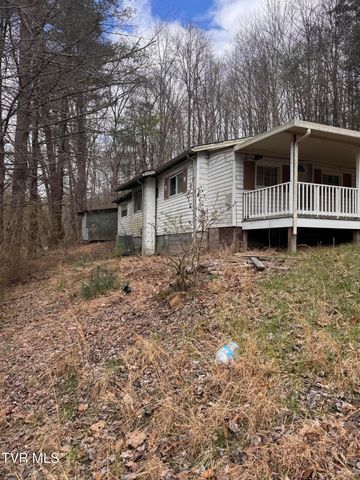 1096 Dry Creek Road, Elizabethton, TN 37643