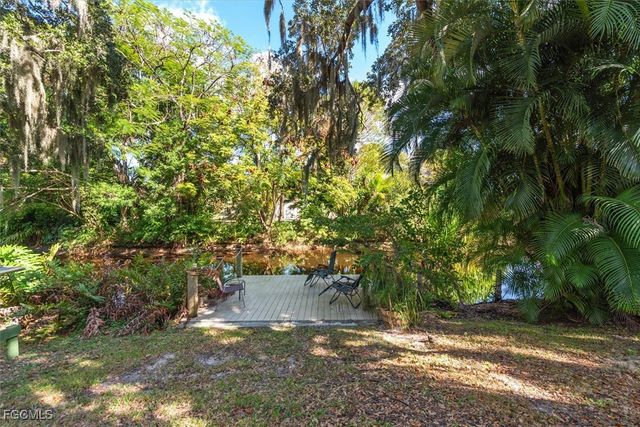 2466 N Westwood DR, North Fort Myers, FL 33917