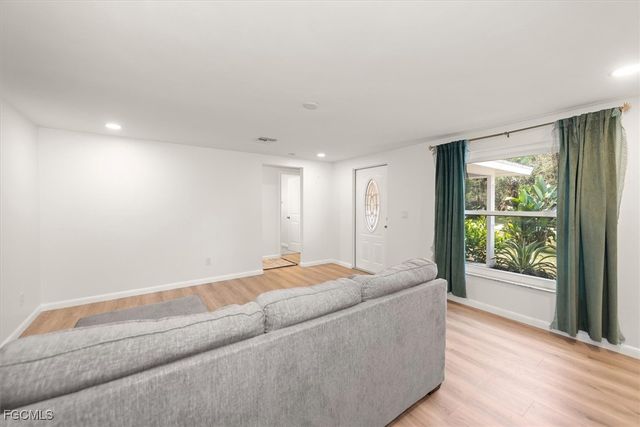 2466 N Westwood DR, North Fort Myers, FL 33917