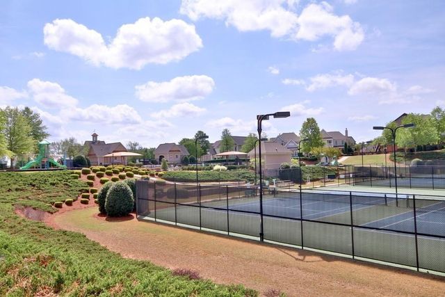 501 Grove Field Court, Suwanee, GA 30024