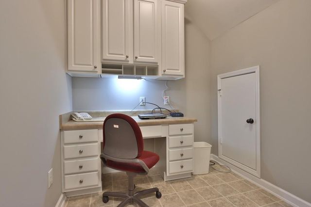 501 Grove Field Court, Suwanee, GA 30024