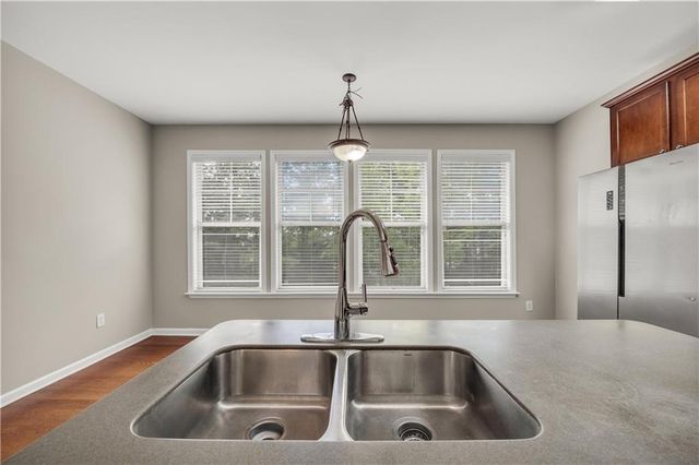 501 Grove Field Court, Suwanee, GA 30024