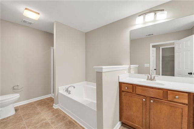 501 Grove Field Court, Suwanee, GA 30024