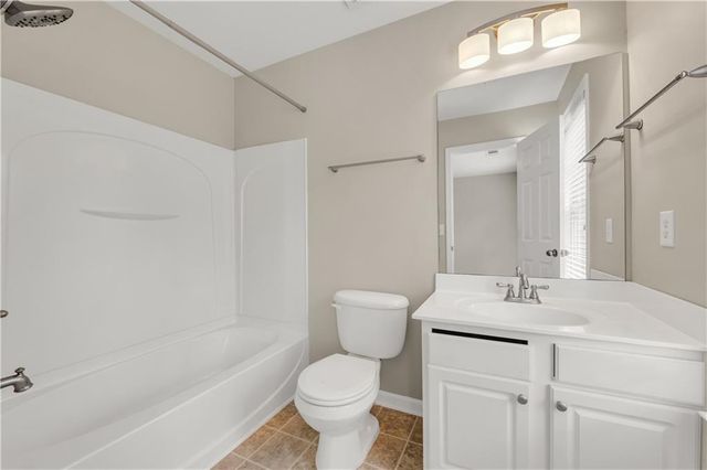 501 Grove Field Court, Suwanee, GA 30024