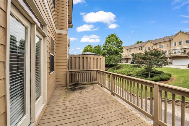 501 Grove Field Court, Suwanee, GA 30024