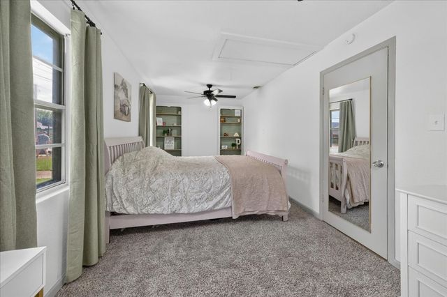 4956 Dunbar Street, Fort Worth, TX 76105