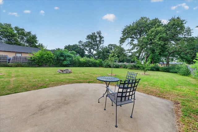 4956 Dunbar Street, Fort Worth, TX 76105