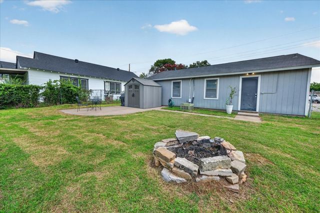 4956 Dunbar Street, Fort Worth, TX 76105