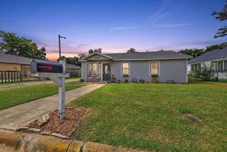 4956 Dunbar Street, Fort Worth, TX 76105
