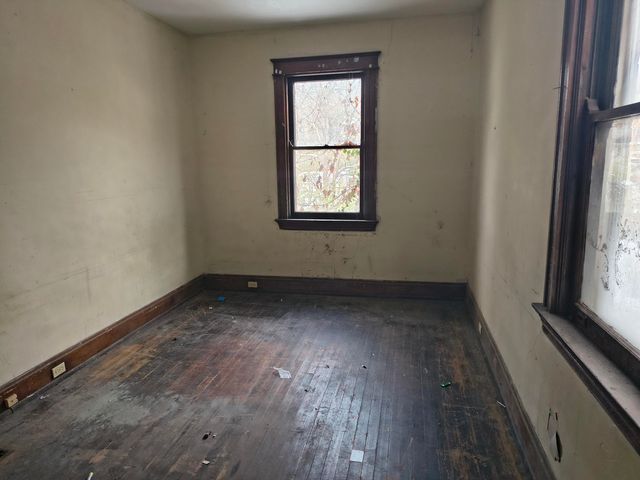 118 E 24th Street E, Covington, KY 41014