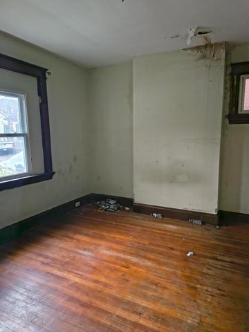 118 E 24th Street E, Covington, KY 41014