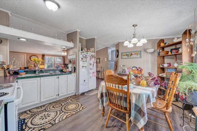 105 CHEROKEE LN, Thaxton, VA 24174