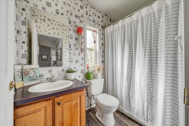 105 CHEROKEE LN, Thaxton, VA 24174