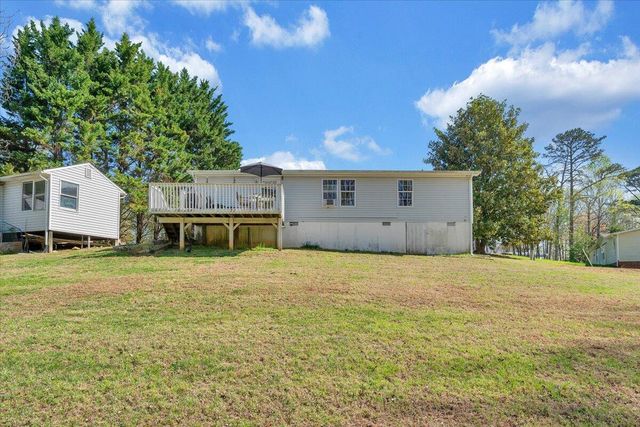 105 CHEROKEE LN, Thaxton, VA 24174