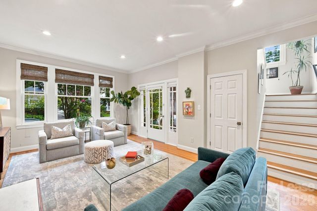 1621 Lyndhurst Avenue, Charlotte, NC 28203