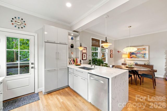 1621 Lyndhurst Avenue, Charlotte, NC 28203