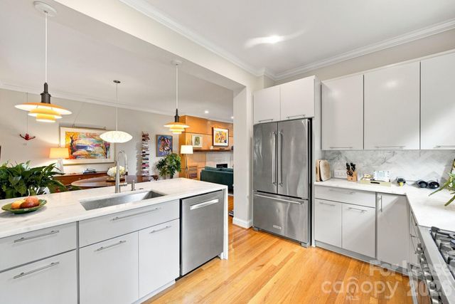 1621 Lyndhurst Avenue, Charlotte, NC 28203