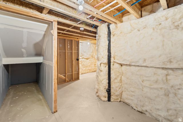999 N LEDGER DR, Saratoga Springs, UT 84045