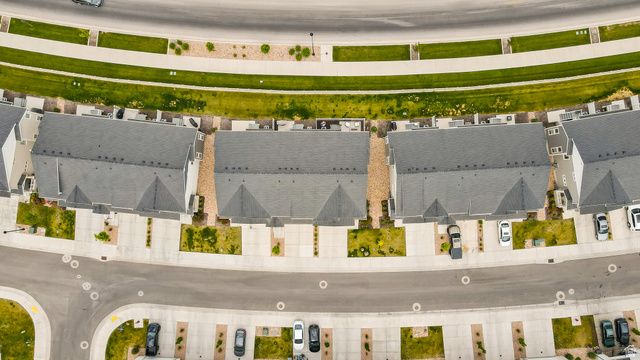 999 N LEDGER DR, Saratoga Springs, UT 84045