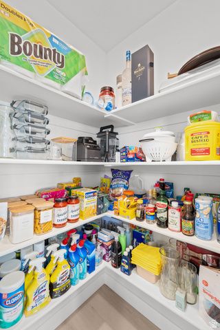999 N LEDGER DR, Saratoga Springs, UT 84045