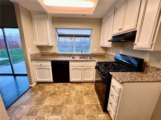 43632 Serenity Court, Lancaster, CA 93535