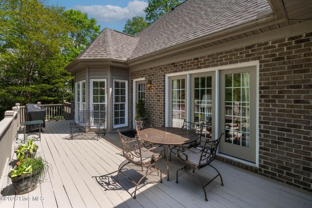 955 Sagamore Drive, Louisburg, NC 27549