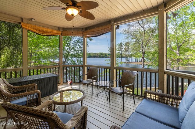 955 Sagamore Drive, Louisburg, NC 27549